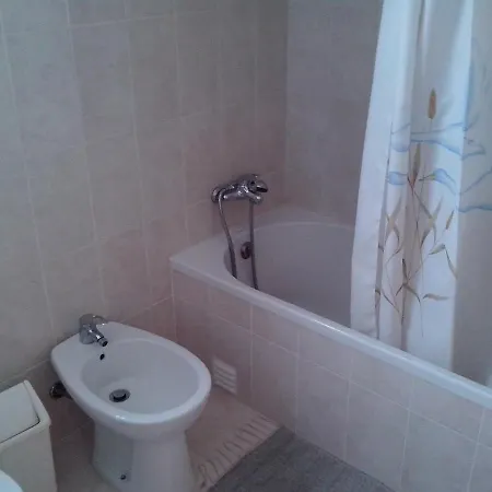 Apartmán 1 Bedroom 5 Min From Falesia And Close To Center L *