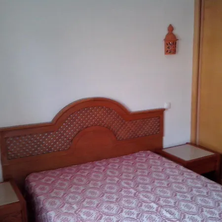 1 Bedroom 5 Min From Falesia And Close To Center L アパート アルブフェイラ
